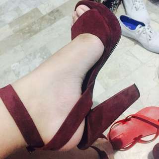 (Category: ) located in . Submitted by closetmoto (Listing ID 122277318, Image 1). Description: .