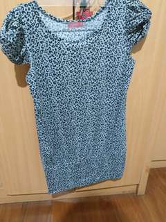 Kaos wanita size s
