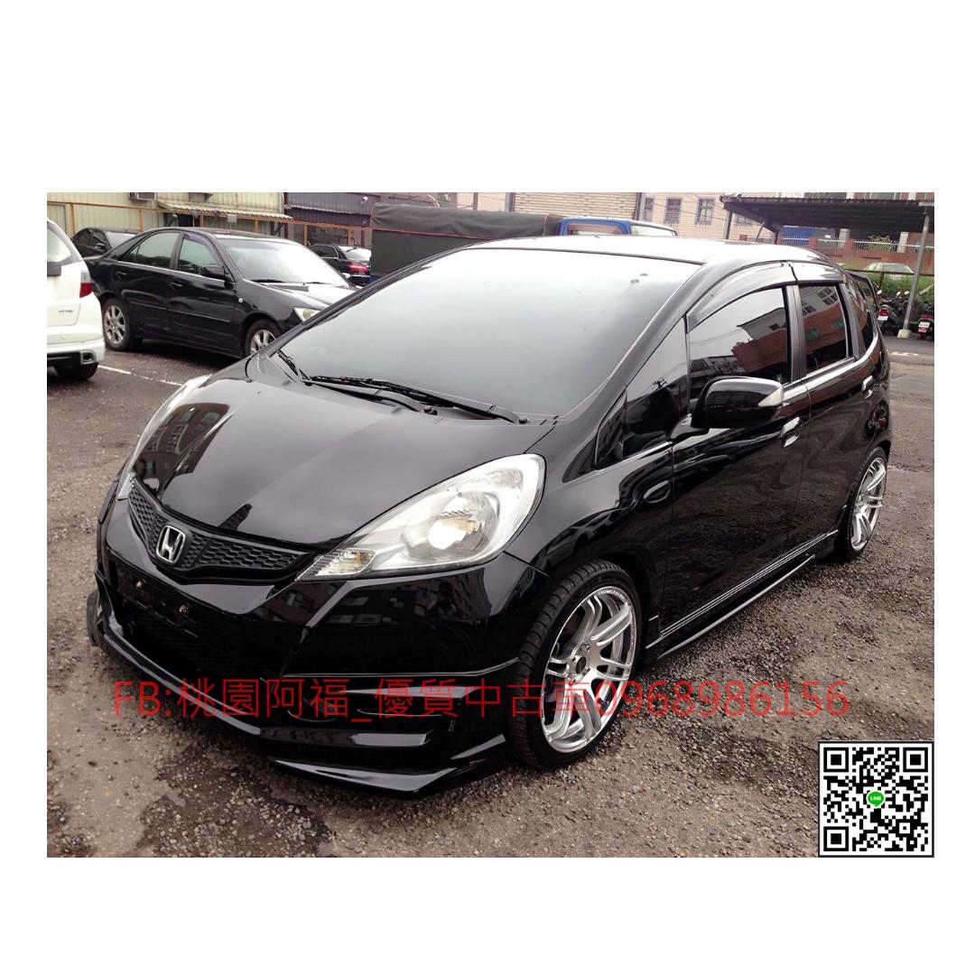 13年honda Fit 灰色無限大包視覺系 Fb 桃園阿福 優質中古車 0頭款 汽車 汽車出售在旋轉拍賣