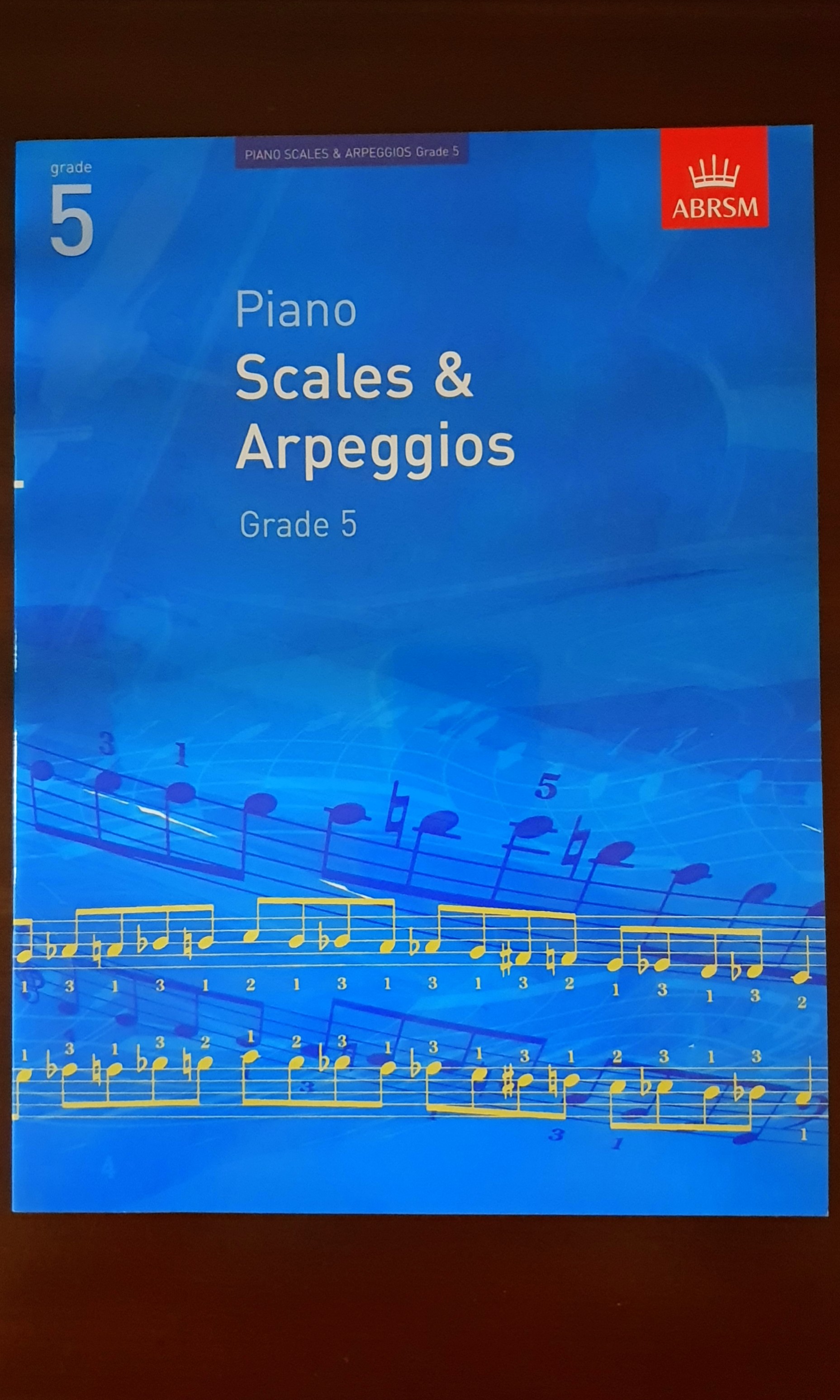 ABRSM Grade 5 Piano Scales & Arpeggios (from 2009), Hobbies & Toys
