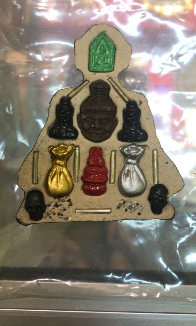 Amulet KRU KAI KAEW, Hobbies & Toys, Memorabilia & Collectibles