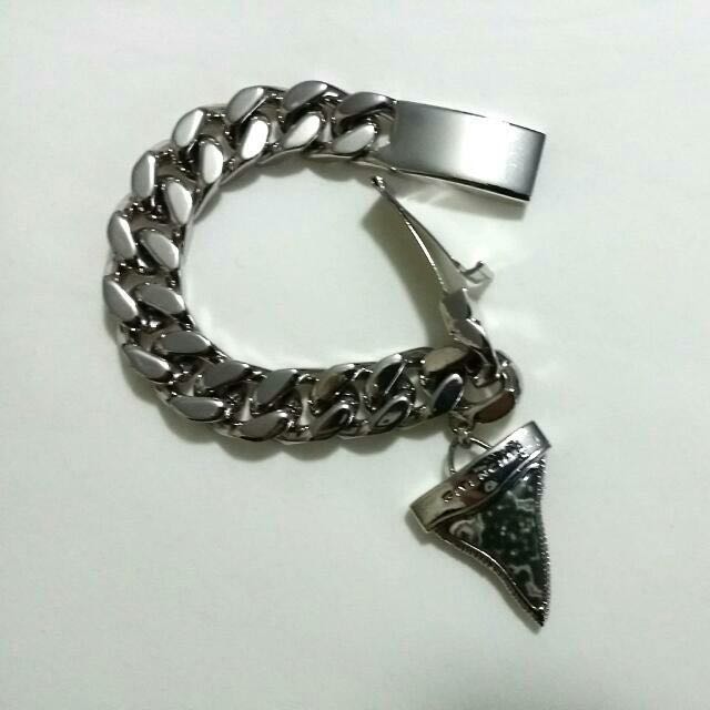 Authentic Givenchy Shark Tooth Bracelet Luxury On Carou