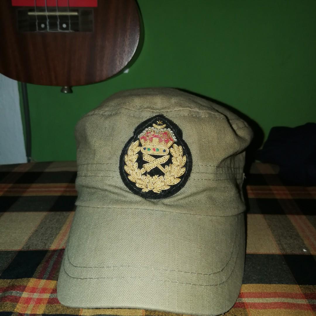 Cap Tentera Darat Malaysia Men S Fashion Accessories Caps Hats On Carousell