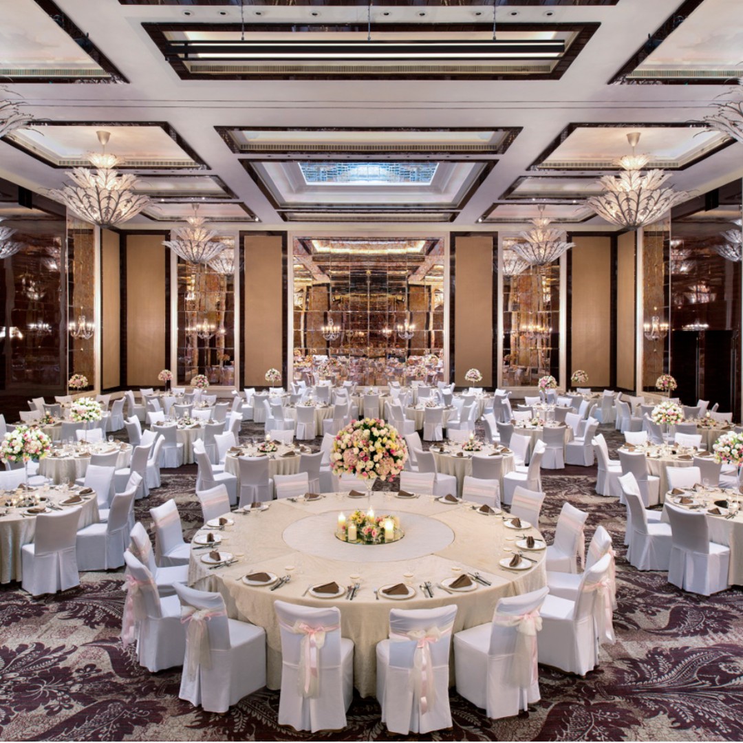 Cheap Fairmont Hotel Banquet Hall Lunch Date 7 October 2018