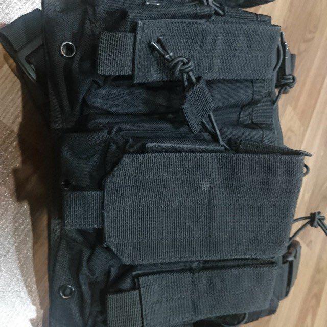 mag pouch chest rig