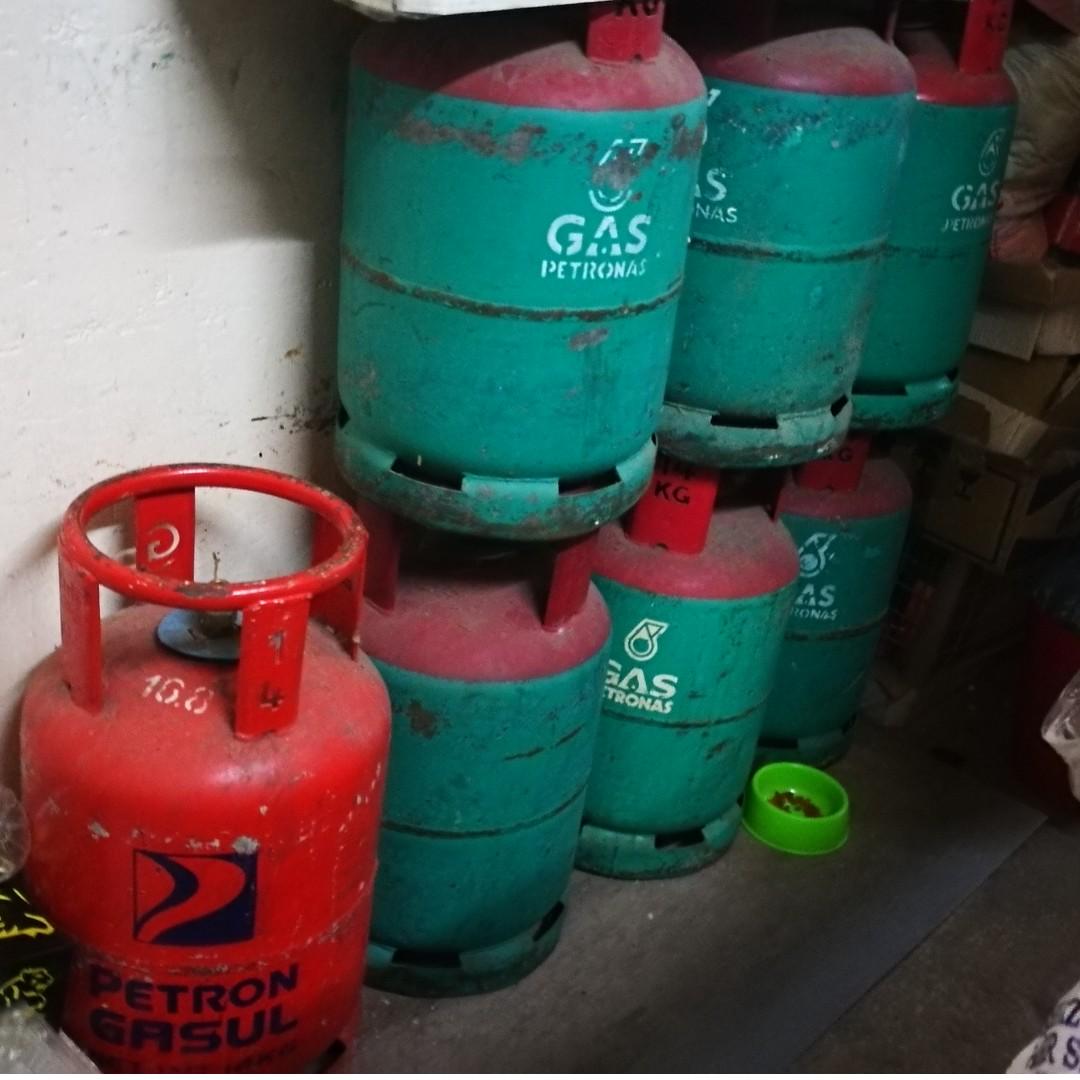 Gas Cylinder Tong Gas Kosong Petronas & Petron 14kg, TV & Home