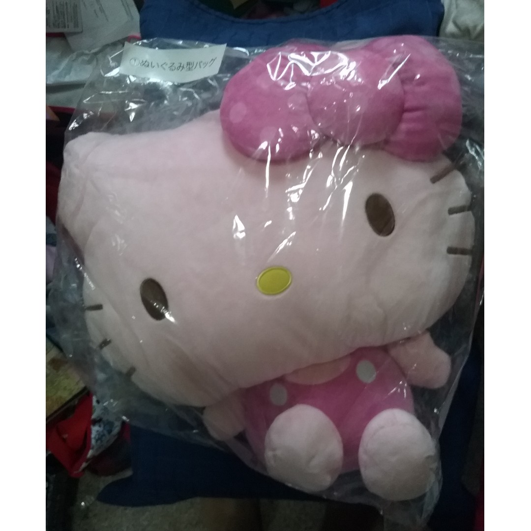 hello kitty plush bag
