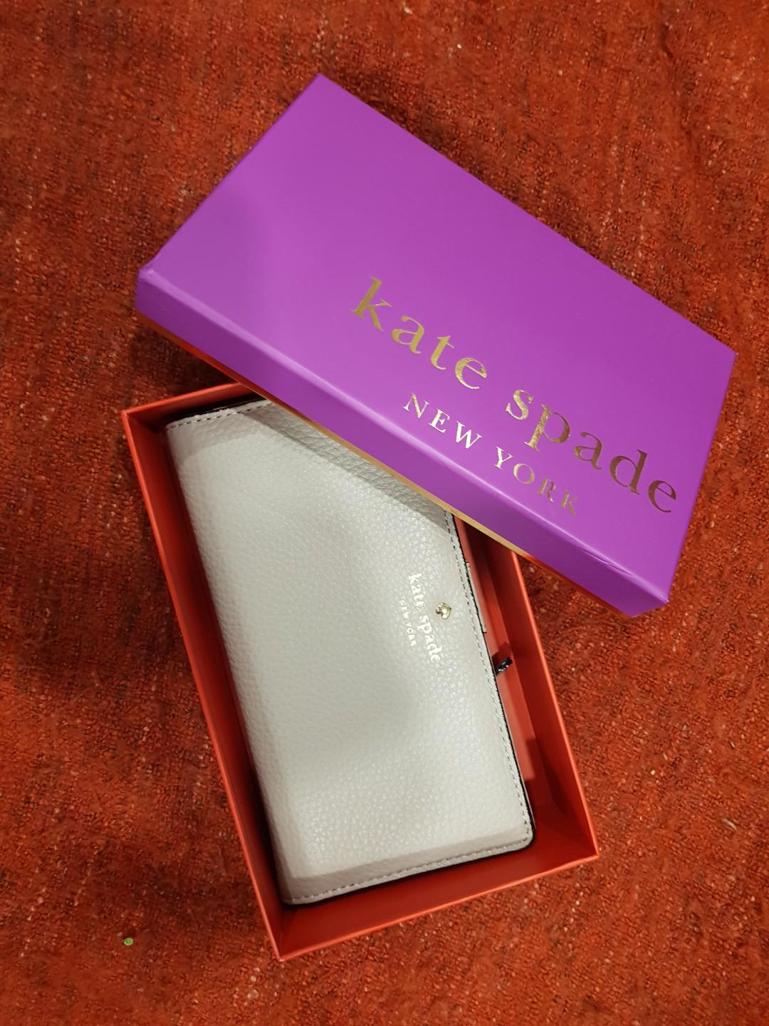 Kate Spade, Women's Fashion, Bags & Wallets, Purses & Pouches on Carousell