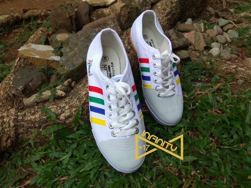 Kodachi Original Shoes 8111 Rainbow Sepatu Kodachi Pria Wanita Unisex Fesyen Wanita Sepatu Di Carousell