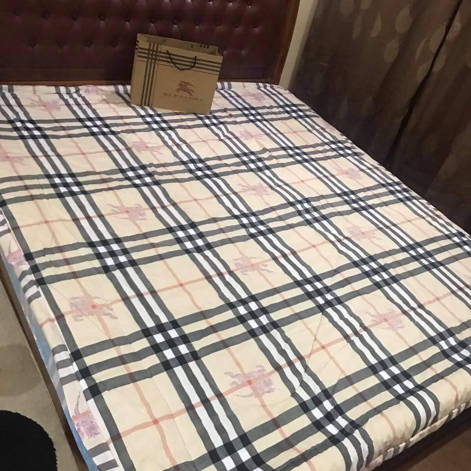 burberry comforter