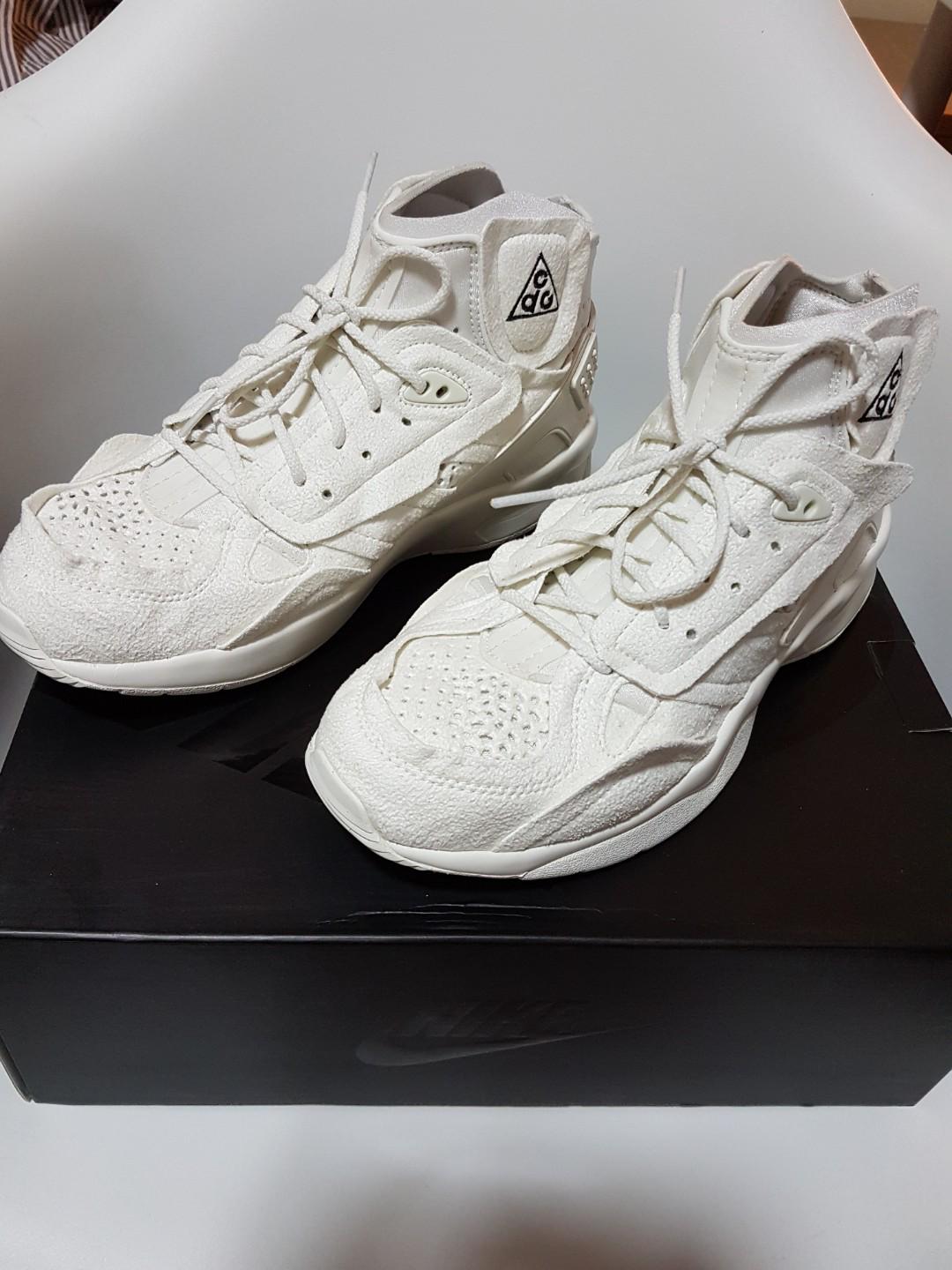 Nike CDG Air Mowabb Men s Fashion Footwear Sneakers on Carousell