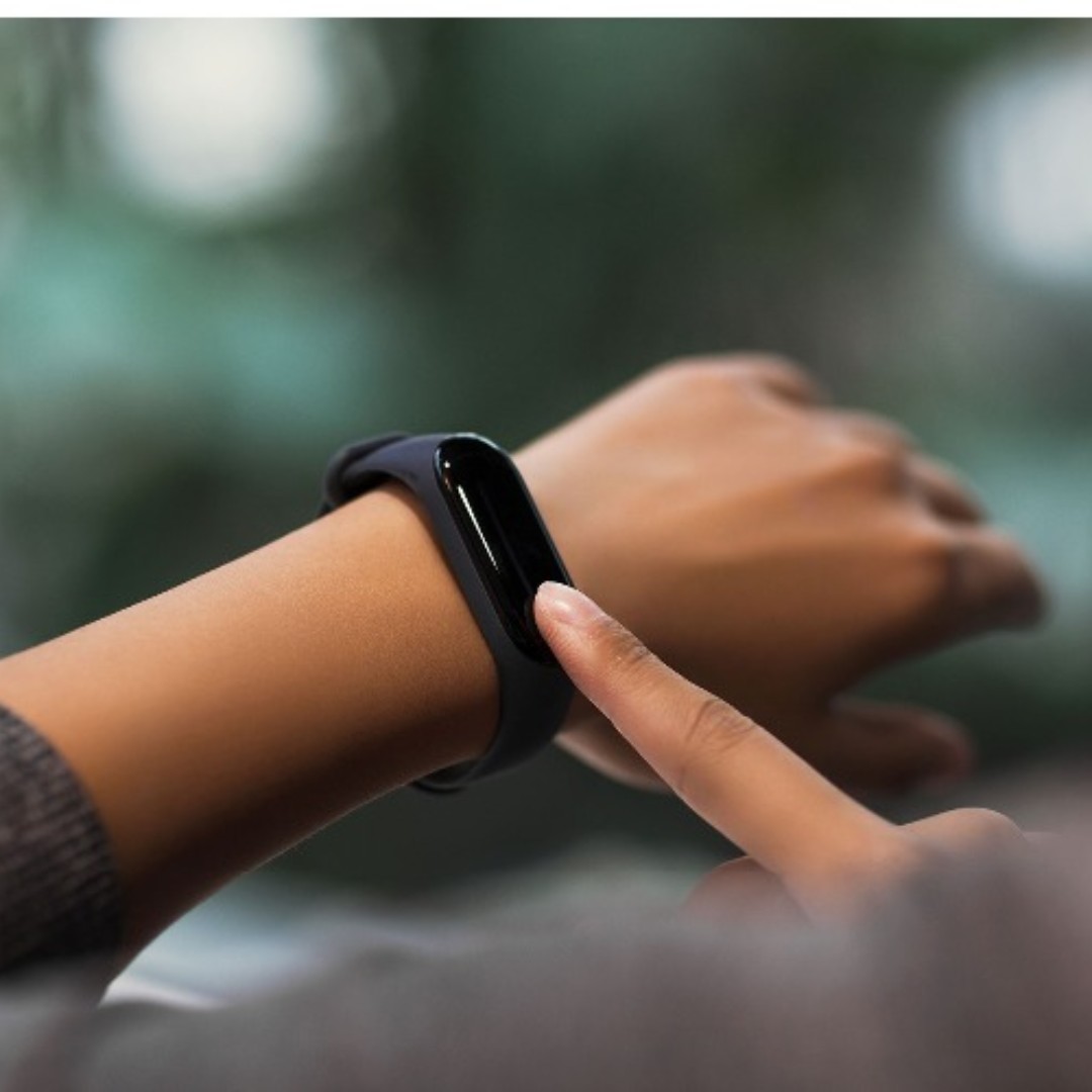 Vaizdo rezultatas pagal užklausą „waterproof xiaomi mi band 3“