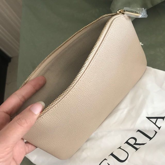Pouch furla shop