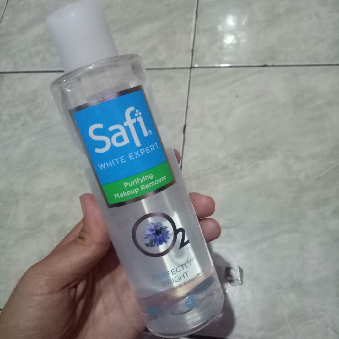 safi white expert makeup remover