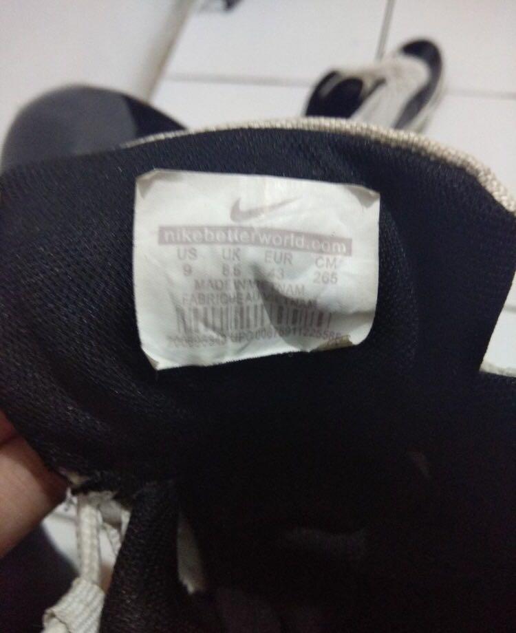 Sepatu Basket Nike Air Jordan 11 Ori Men S Fashion Men S Footwear On Carousell