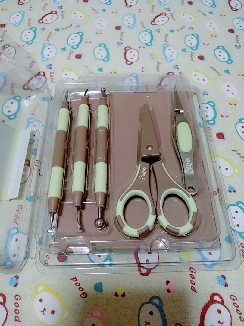 Sizzix Susan S Garden Collection Tool Kit Hobbies Toys Stationery Craft Craft Supplies Tools On Carousell