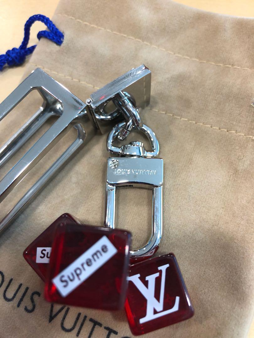 Louis Vuitton x Supreme Dice Key Chain Red – RIF LA
