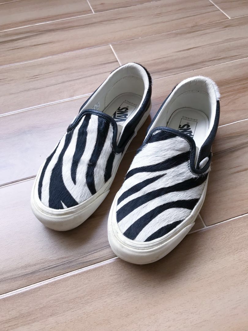 vans pony hair slip on