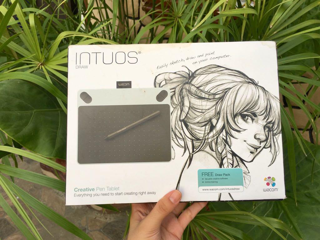 Intuos Drawing Tablet for Graphic & Digital artists, Computers