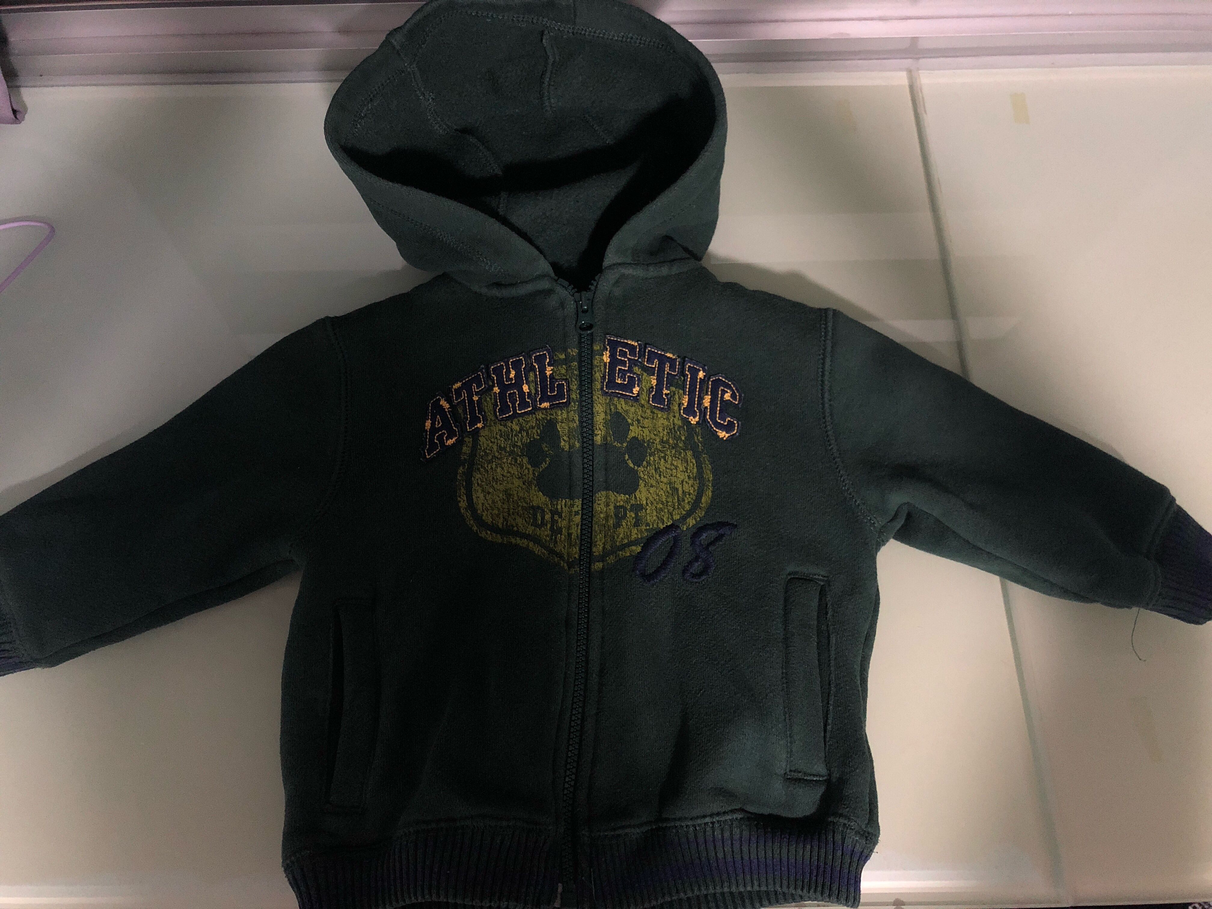 Green hooded sweater Clearance