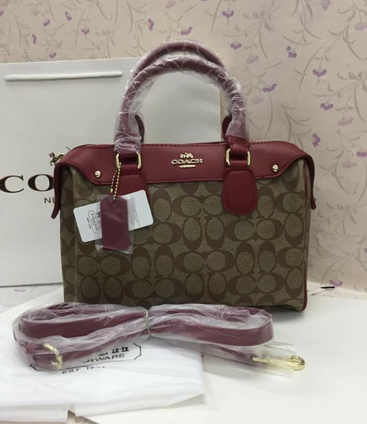 Coach doctors online bag with sling