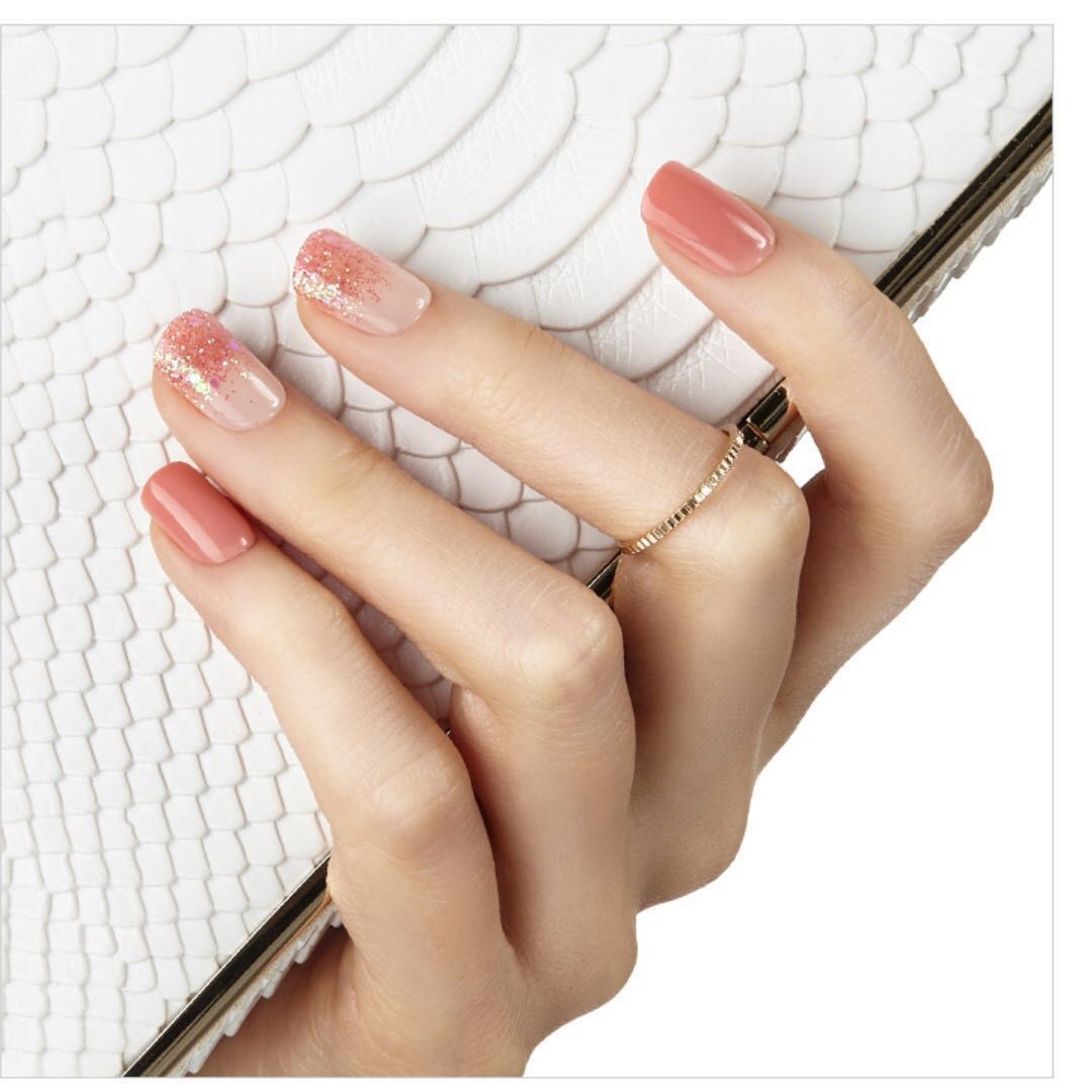 Dashing Diva Magic Press Nails Coral Powder Health Beauty Hand Foot Care On Carousell