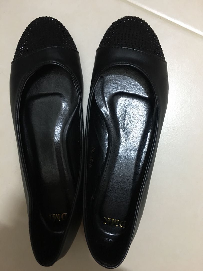 DMK Shoes (Size 38), Women's Fashion, Footwear, Flats on Carousell