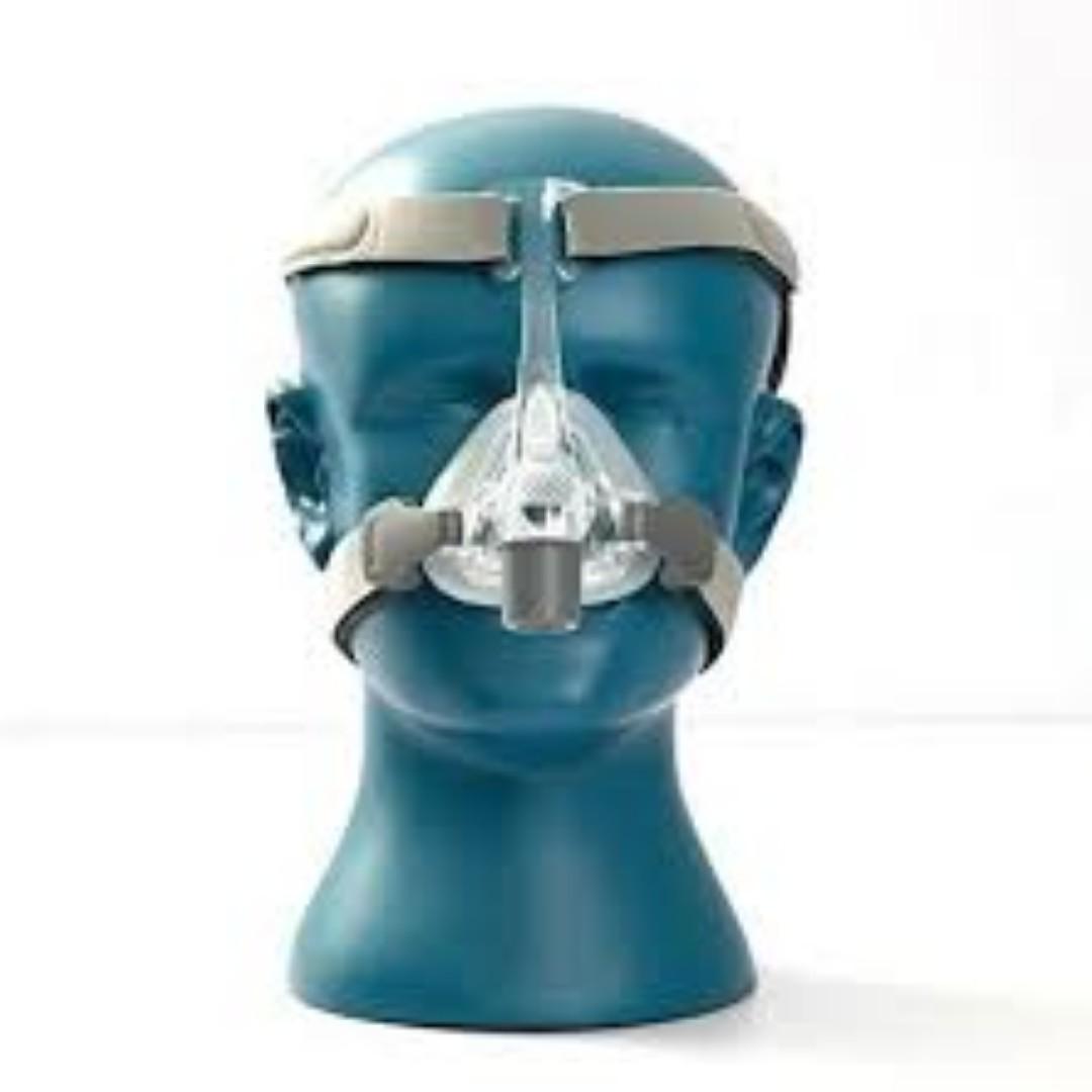 Dreamstation (USA) Auto Cpap Complete with Humidifier and nasal mask