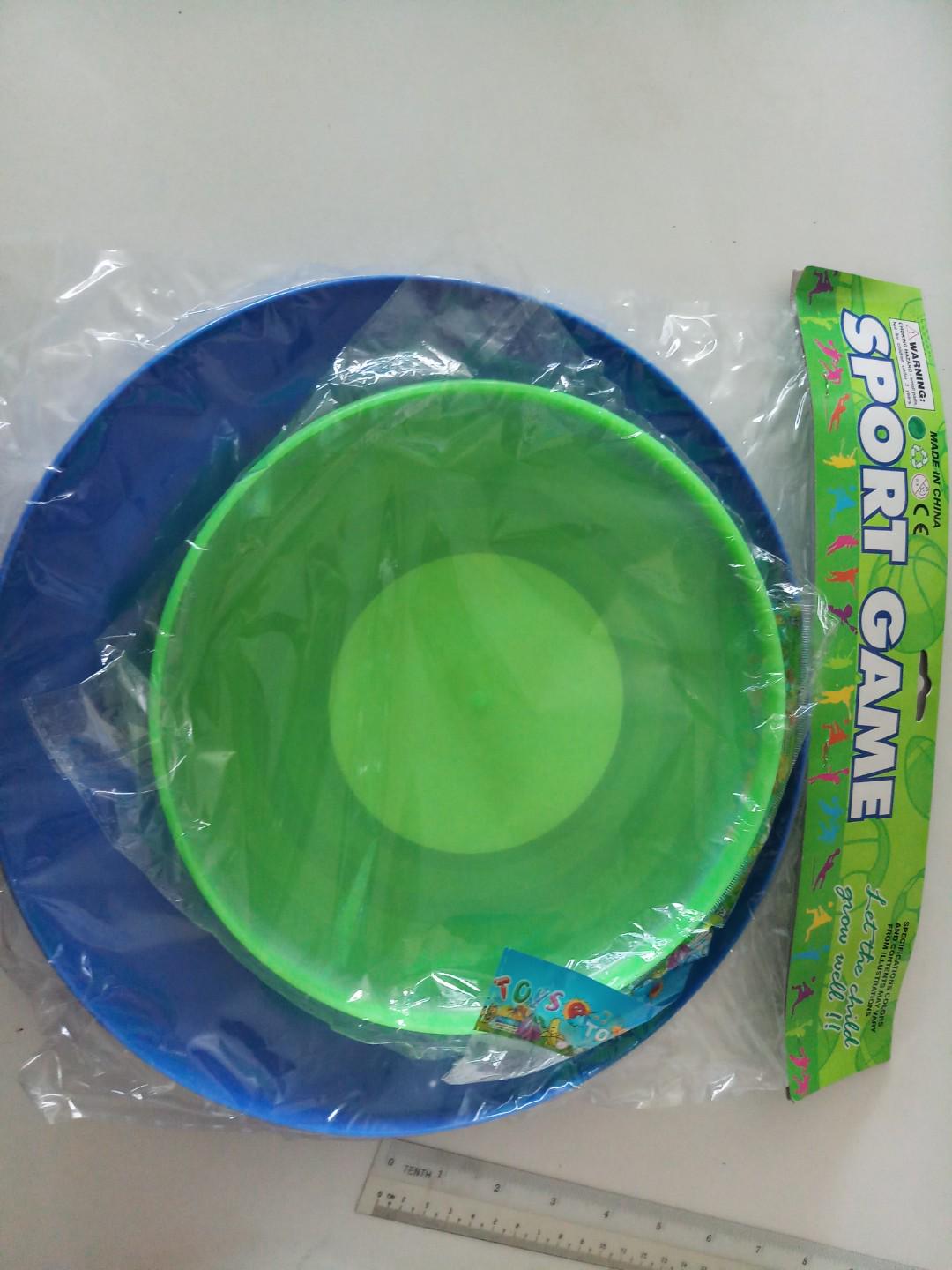 Frisbee (Category: Racket & Ball Sports) located in Singapore. Submitted by berrycherrygifts (Listing ID 185255995, Image 3). Description: 30cm in diameter. please see pictures listed to see the diffrence between the 9inches and the 30cm frisbees. Available in one color only. Normal mail postage $1.15. Registered mail $3.39 preferred send by registered mail. Seller not responsible for lost normal mail and wrong address provided by buyers..