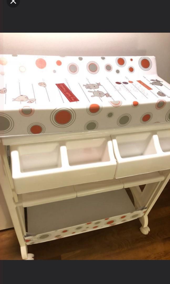 baby outgrow changing table