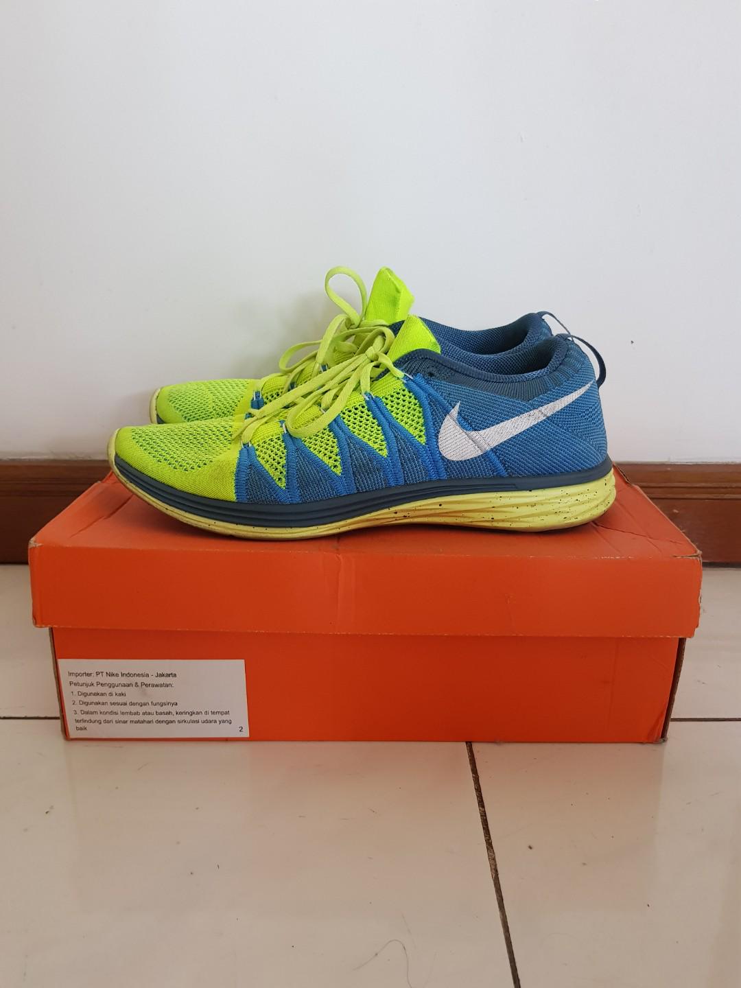 Sepatu nike flyknit deals lunar 2