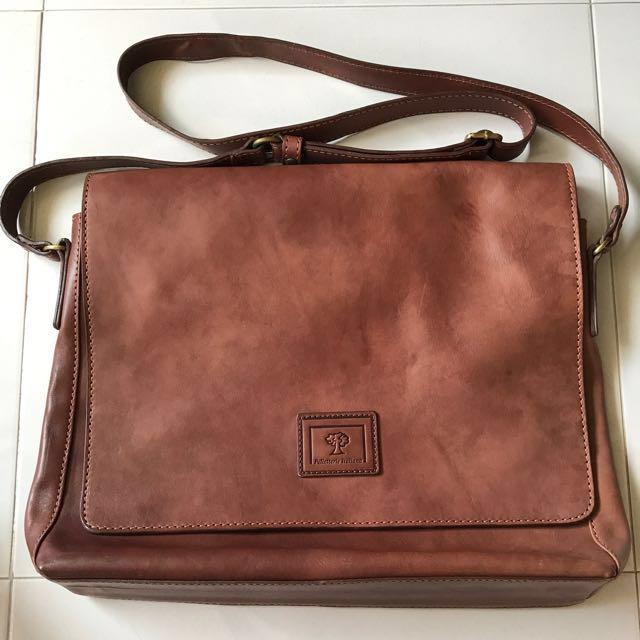 Quality leather bags outlet