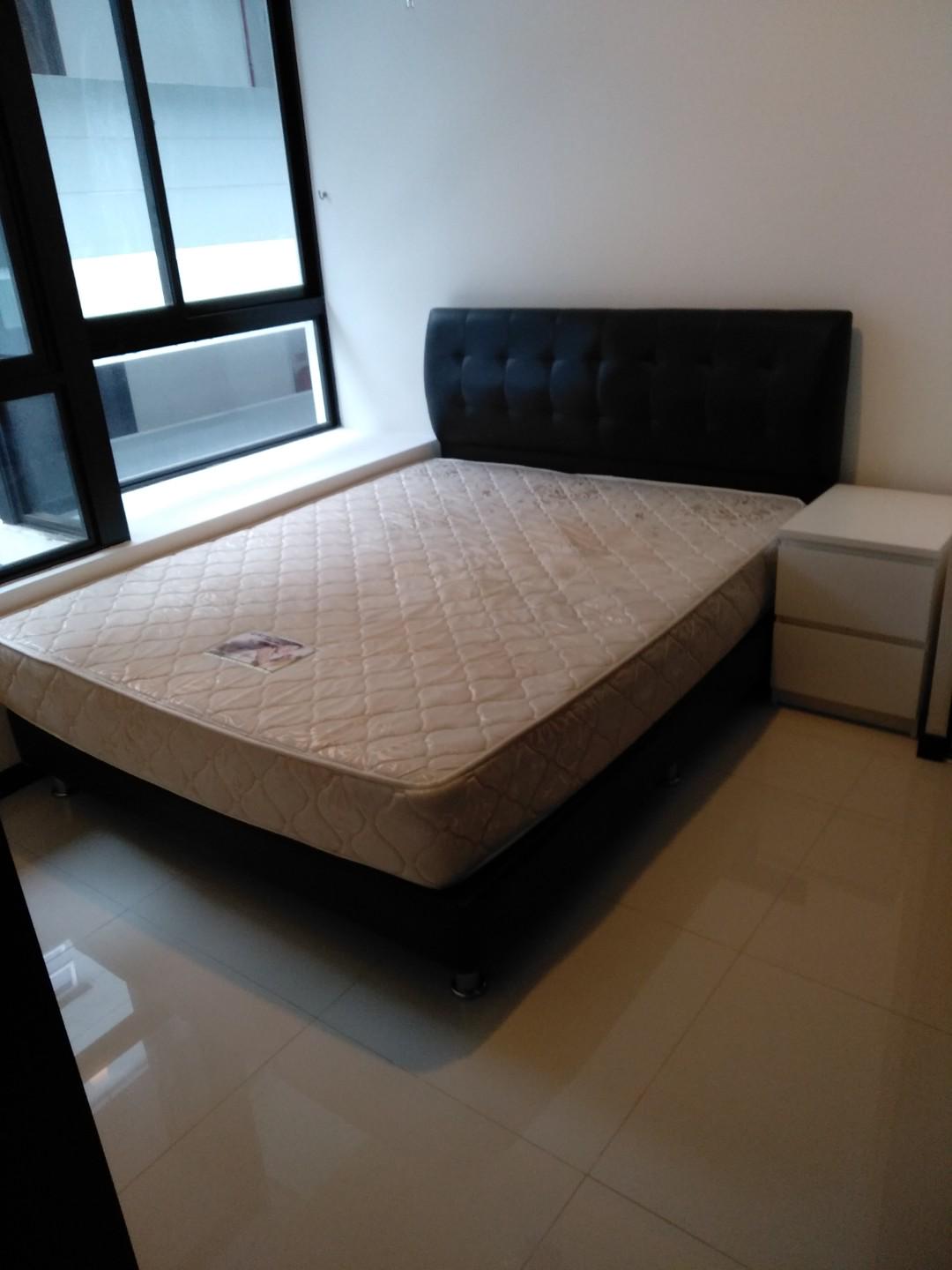 Queen Size 8 Thick Spring Mattress For Sale Used Furniture Beds Mattresses On Carousell