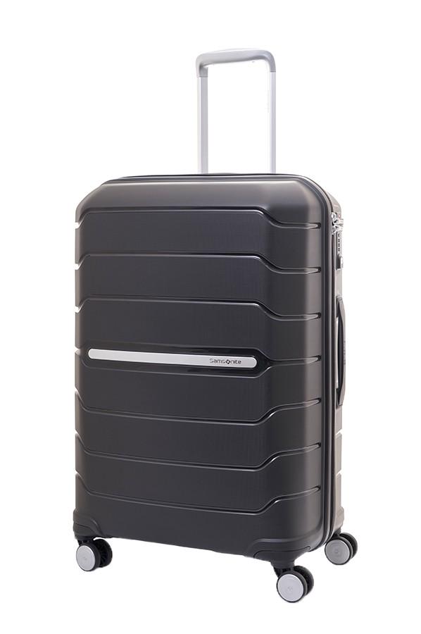 samsonite octolite 68cm spinner luggage