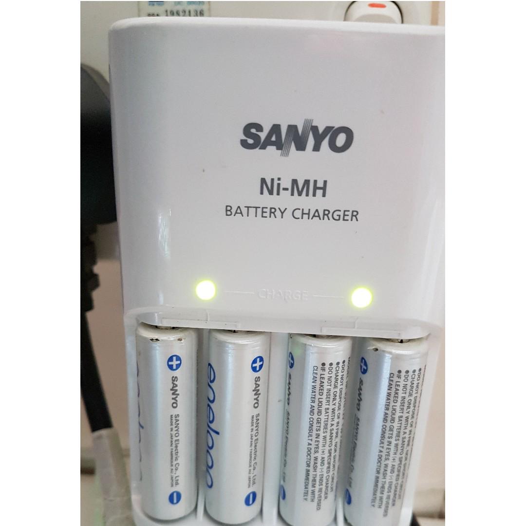 USED SANYO NIMH BATTERY CHARGER, Everything Else on Carousell