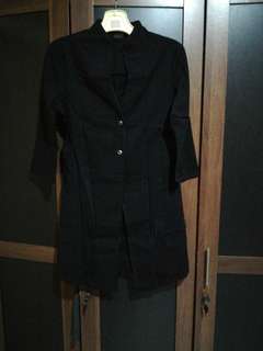 Top outer black