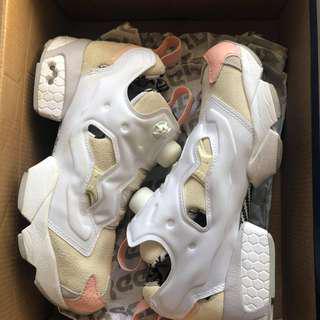 Reebok INSTA PUMP Limited edition year of the sheep
