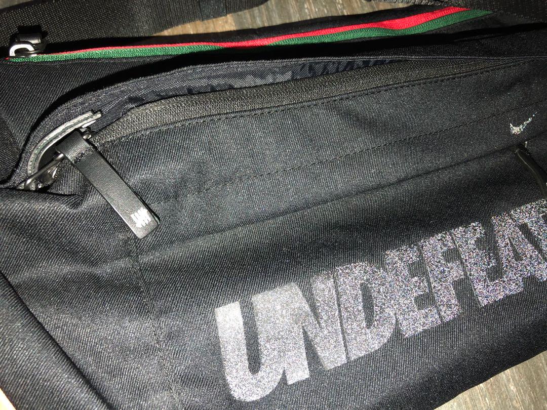 undefeated nike messenger bag