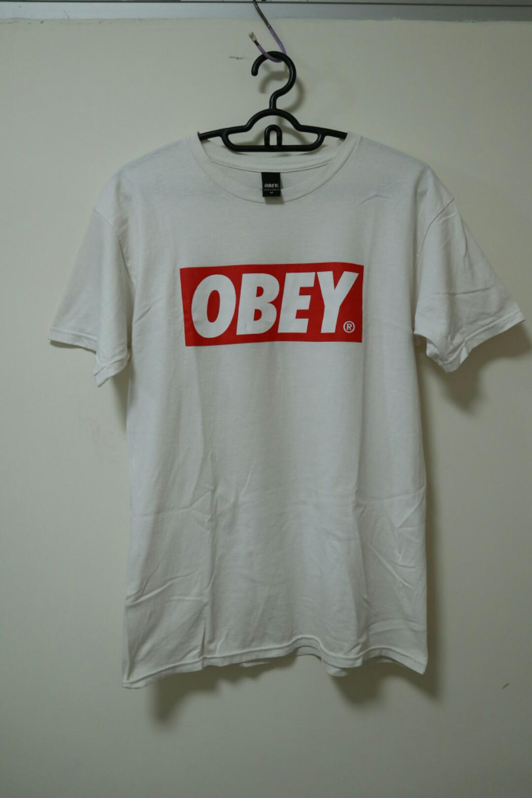 obey box logo tee