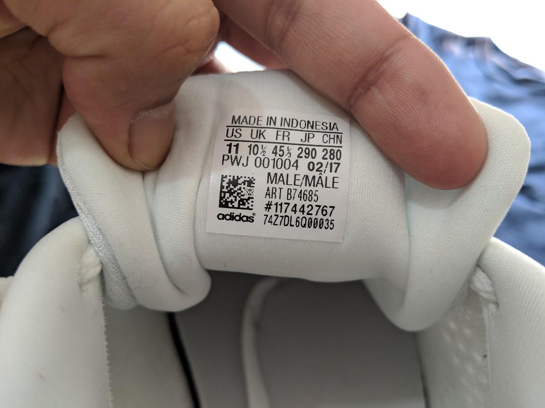 Adidas Neo White Fesyen Pria Sepatu Sneakers di Carousell