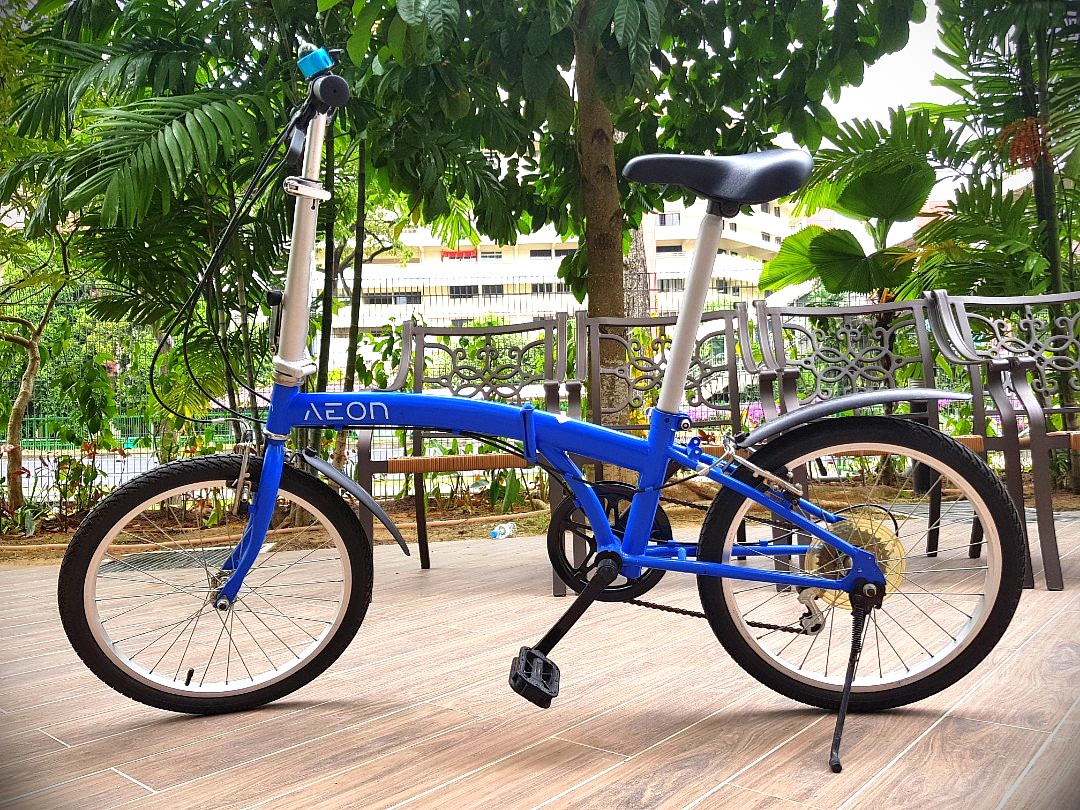 Aeon foldable bicycle by Dahon Technology