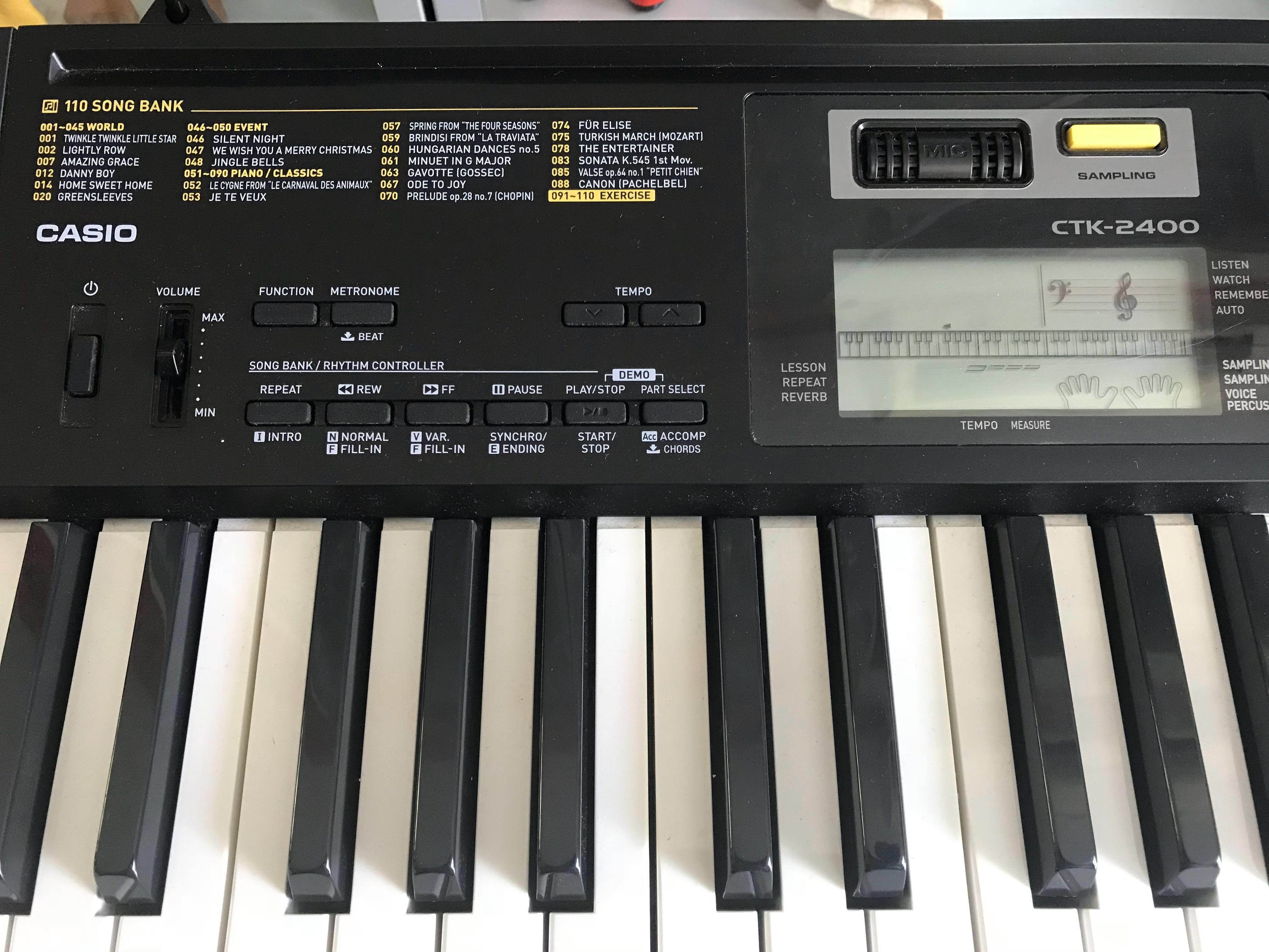 Casio Keyboard, Hobbies & Toys, Music & Media, Musical Instruments on