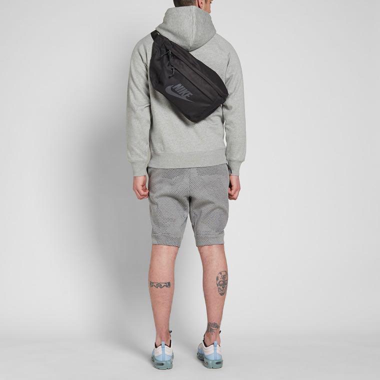 Nike Crossbody Bag, Men's Fashion, Bags, Sling Bags on Carousell