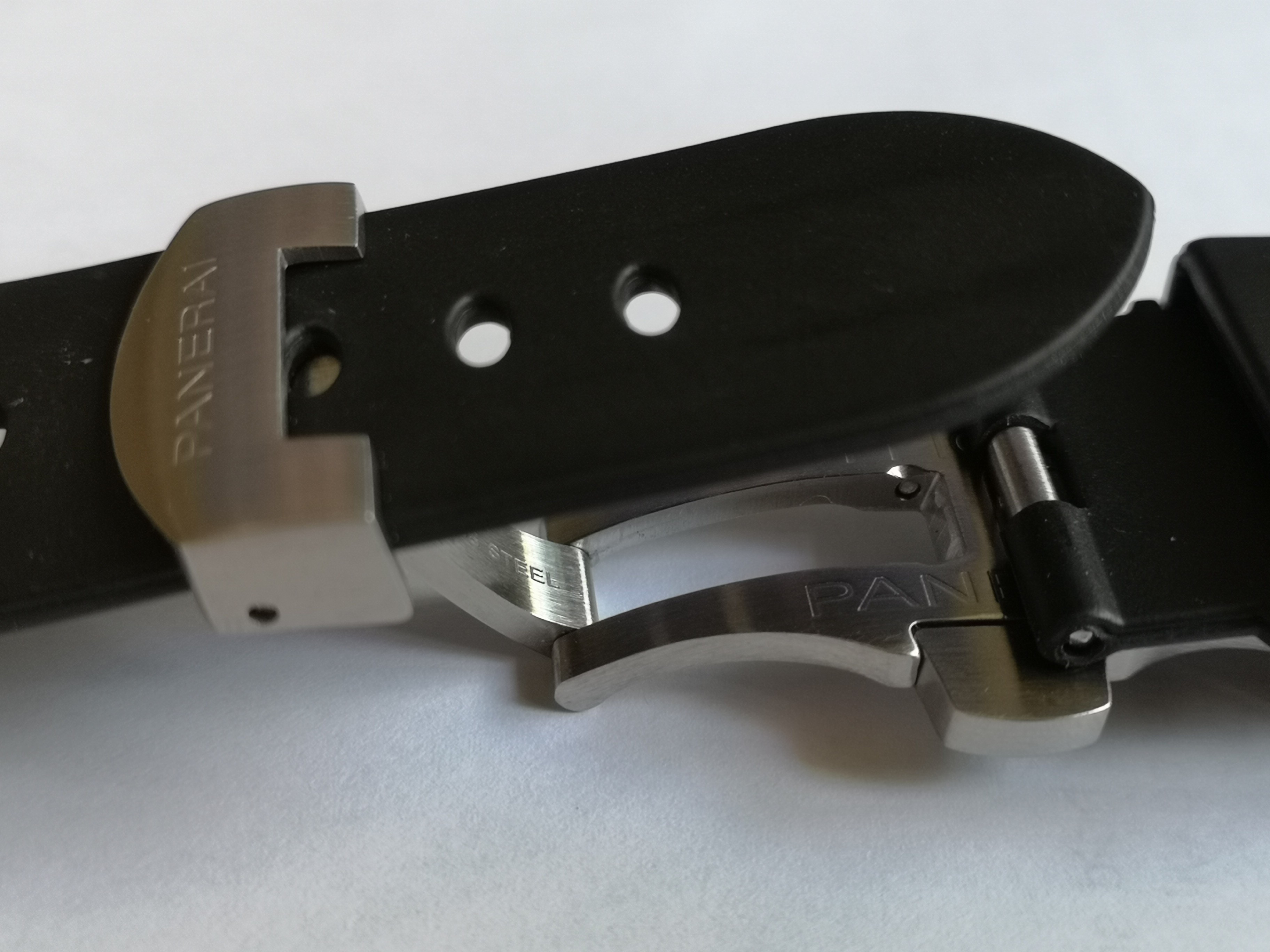 Panerai butterfly clasp store