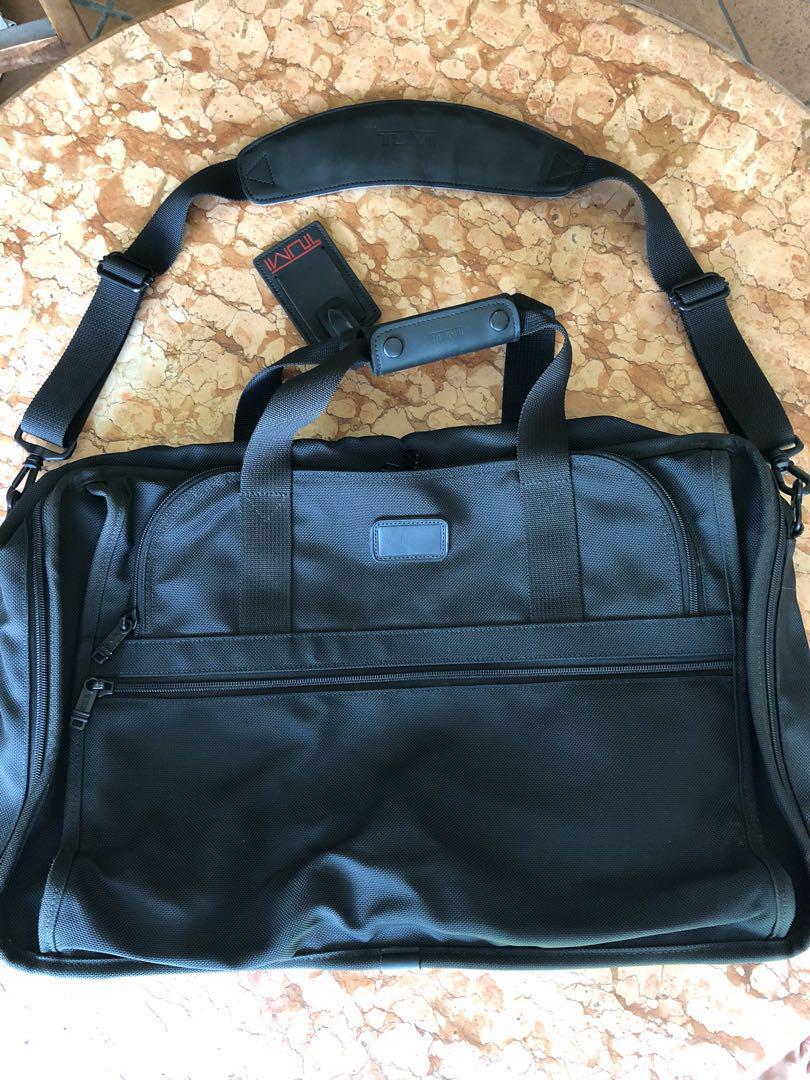 tumi suit carrier