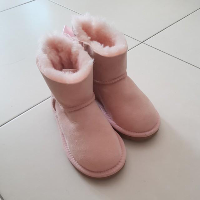 girls size 13 ugg boots