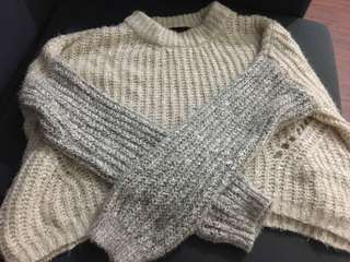 Jeanasis Sweater