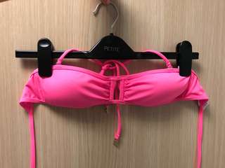 Topshop 粉紅色比基尼上衣（包含郵件）64210708556035110