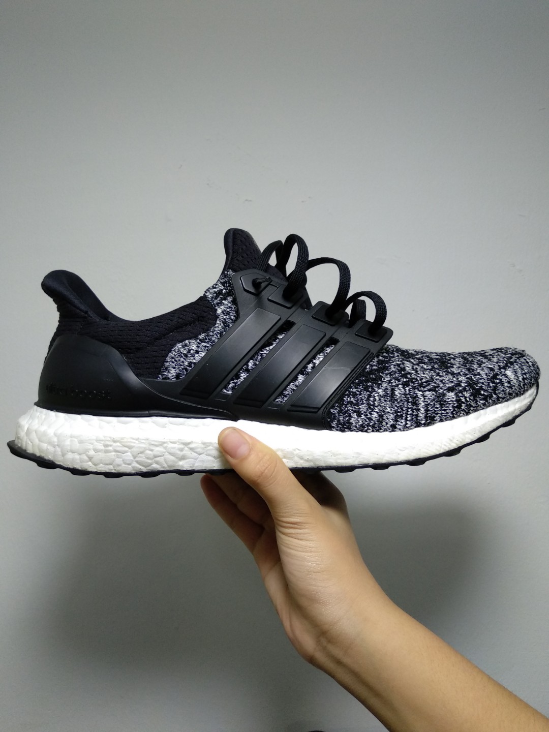 Reigning champ 1.0 sales