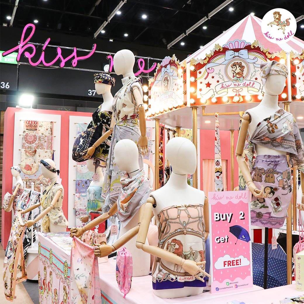 Kiss me doll hello kitty sales